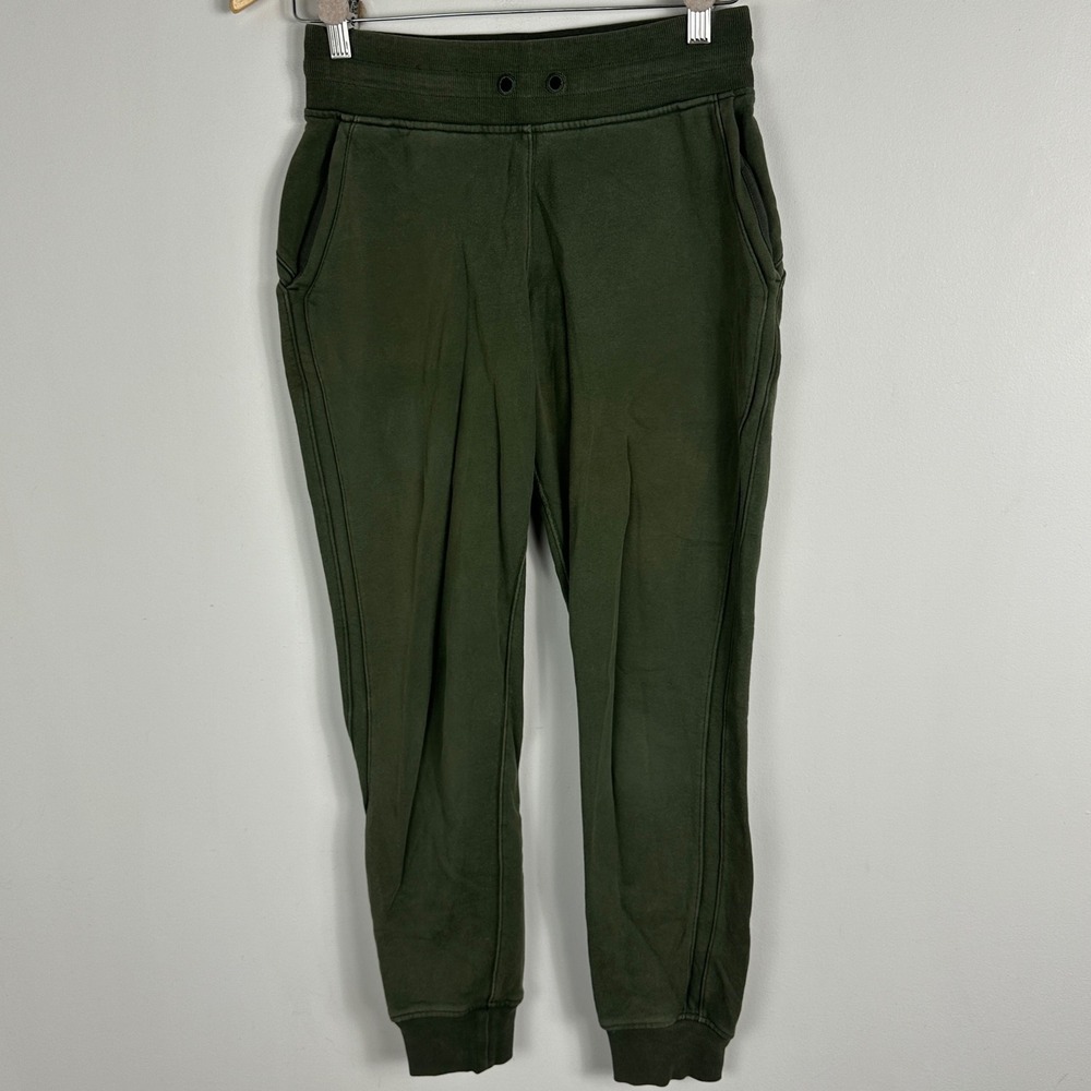 Lululemon Warm Down Joggers Camo Green Womens Size 8 Cotton Terry‎ Sweatpants